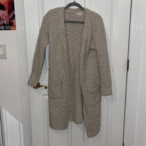 Long cardigan and soft